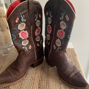 Girls macie bean cowgirl boots size 3 big girl